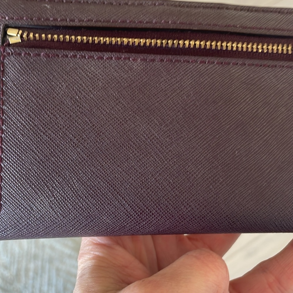 Kate Spade Wallet - Picture 9 of 9